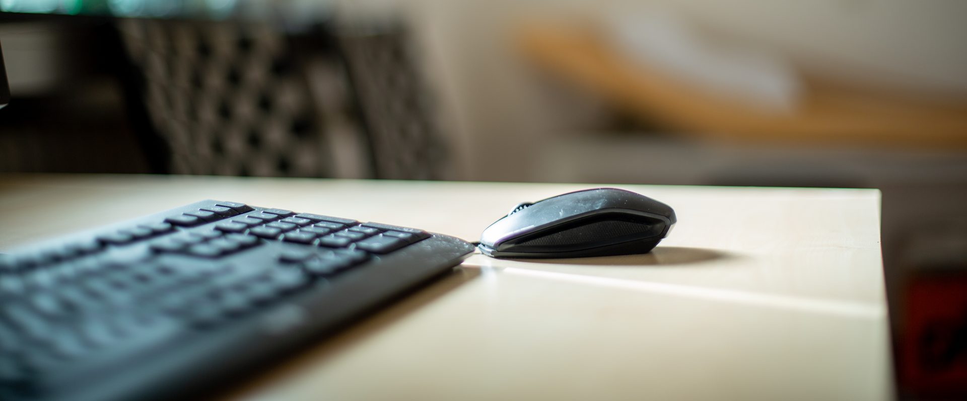 Schreibtisch Allgemeinmedizin Dr. Möller-Schmidt