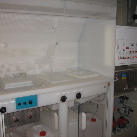 Nassbänke / Wetbenches