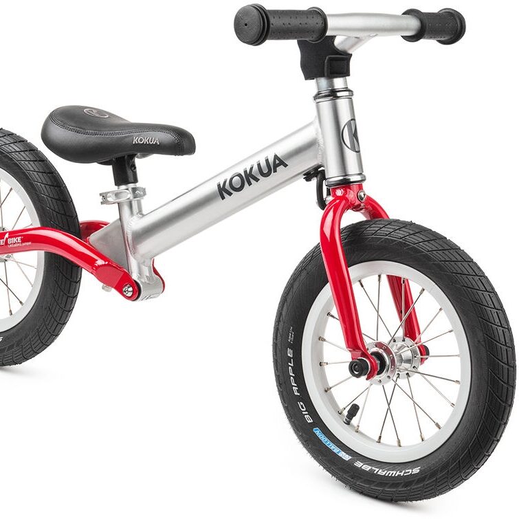 Kokua Likabike Jumper - DAS ORIGINAL, BEWÄHRT SEIT 2005! Das Kinderlaufrad LIKEaBIKE jumper aus Aluminium mit Elastomer-gefederter Schwinge und Lenkungsdämpfer. Preis 199,-€. Weitere Infos unter: <a href="https://www.kokua.de/likeabike-jumper/">www.kokua.de</a>
