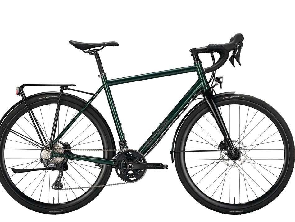 Contoura Fe-14 (sportlich) - für die ewigen Landstraßen. Die Landstraße ist Ihr Zuhause und ihre Touren fahren Sie gerne schnell oder über mehrere Tage mit Gepäck? Mit seinem Stahlrahmen vereint es alle Eigenschaften, die so ein Touren-Rennrad ausmachen: ein ruhiger Geradeauslauf, ein stabiler Gepäckträger, der Rennlenker, das helle Licht für die Abendstunden unterwegs oder die leichten Sportreifen. Schalten und Bremsen mit Rennsport-Technik für den Gravel-Langstreckeneinsatz. Preis ab 2.399,-€. Konfigurierbar unter: 
<a href="https://hartje-konfigurator.de/de/contoura/fe-14">hartje-konfigurator.de</a>