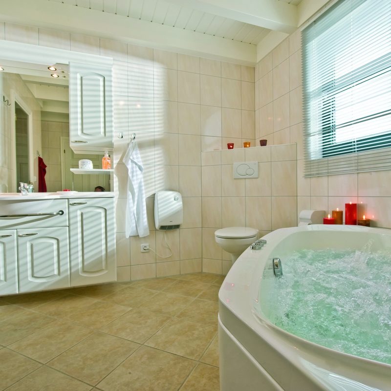 Ferienhaus Romsö (8+2 P.) - Badezimmer 