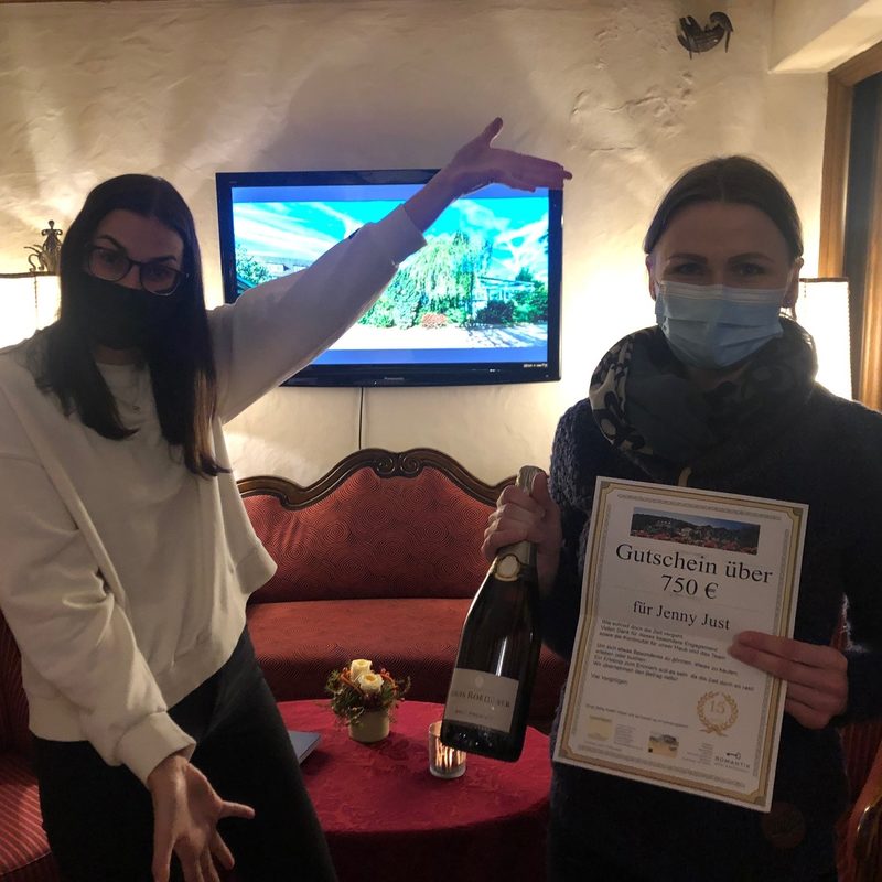 Jenny unterstützt uns seit 15 Jahren