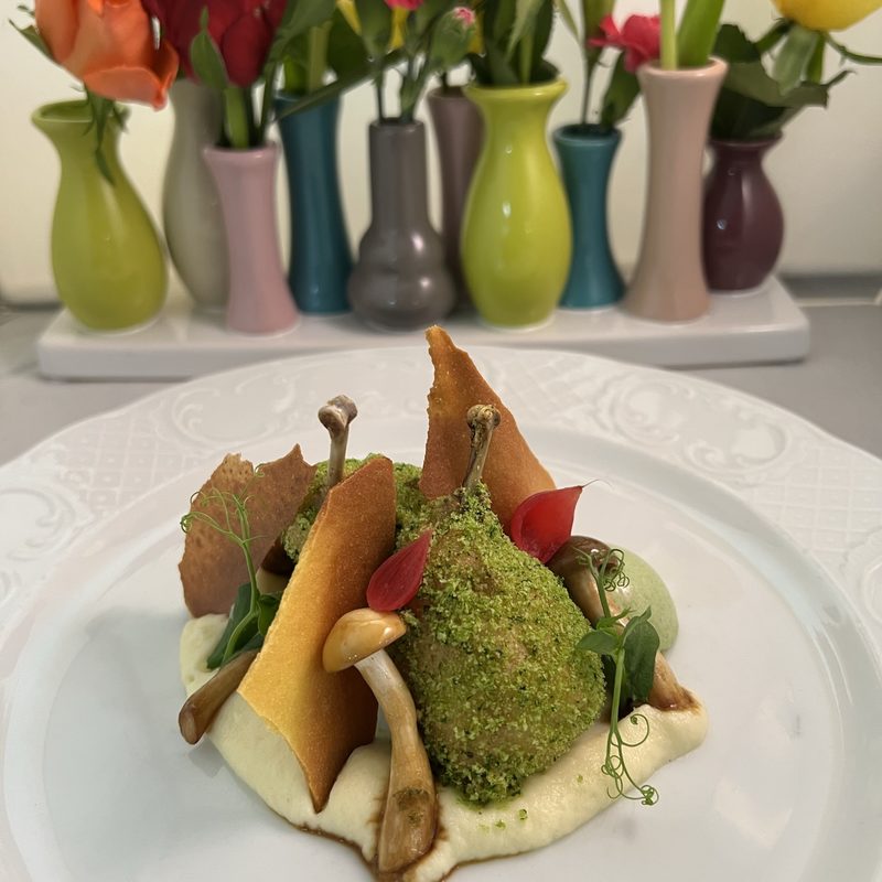 Wachtel im grünen Gewand