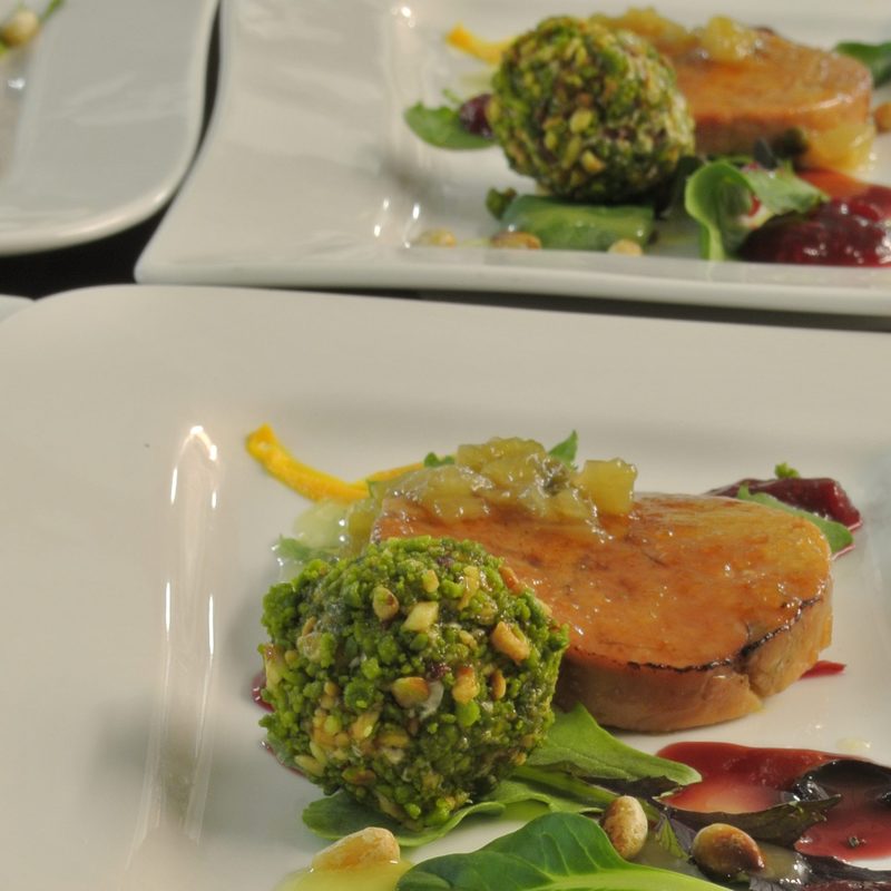 Pinienkernbrokkoli & Bries