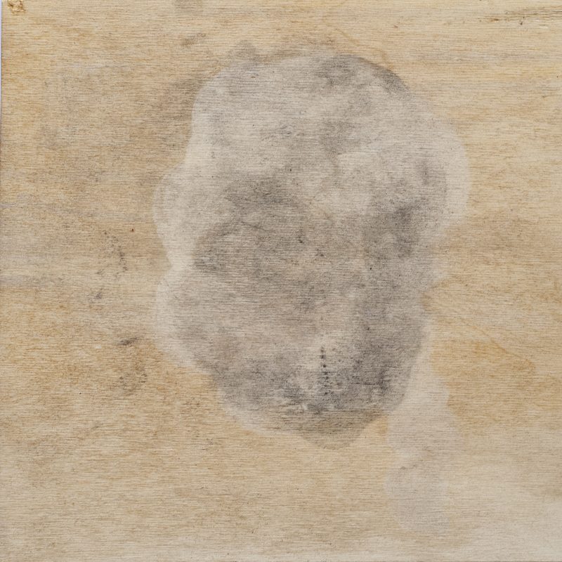 27,8 x 28 x 4, Mischtechnik/Holz, „head“, 2019