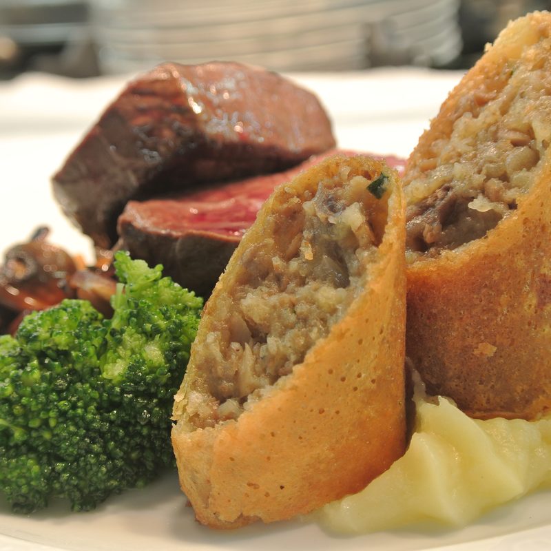 Pilzstrudel & Hirsch